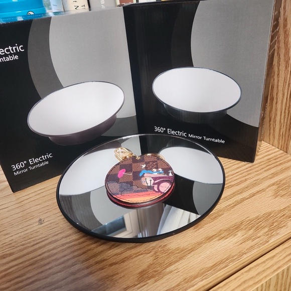 NIB Mirrored turntable for display - Picture 1 of 1